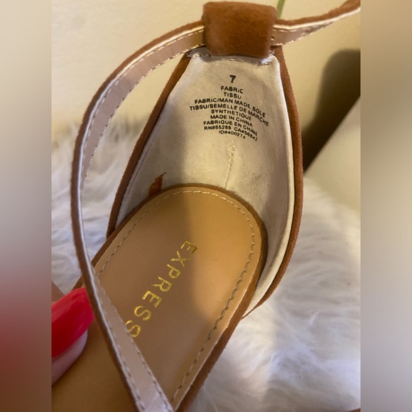 Express brown heel - Picture 2 of 7